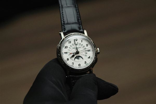 Patek philippe brugt ur - en guide til et tidløst køb